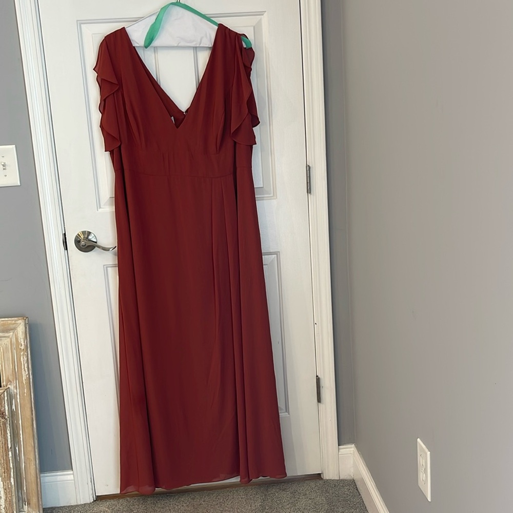 Beautiful, formal dress worn only once